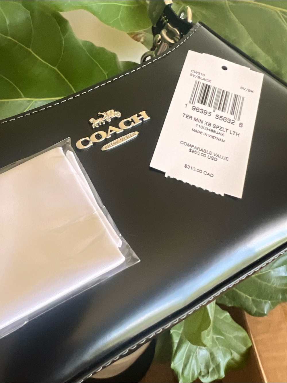 NWT Coach! Teri Mini Crossbody Bag 🖤 - Picture 10 of 10